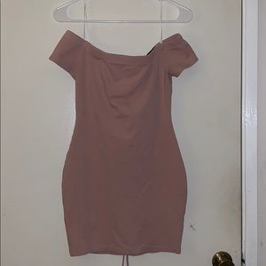 Soft pink mid dress with open lace in the back. (: